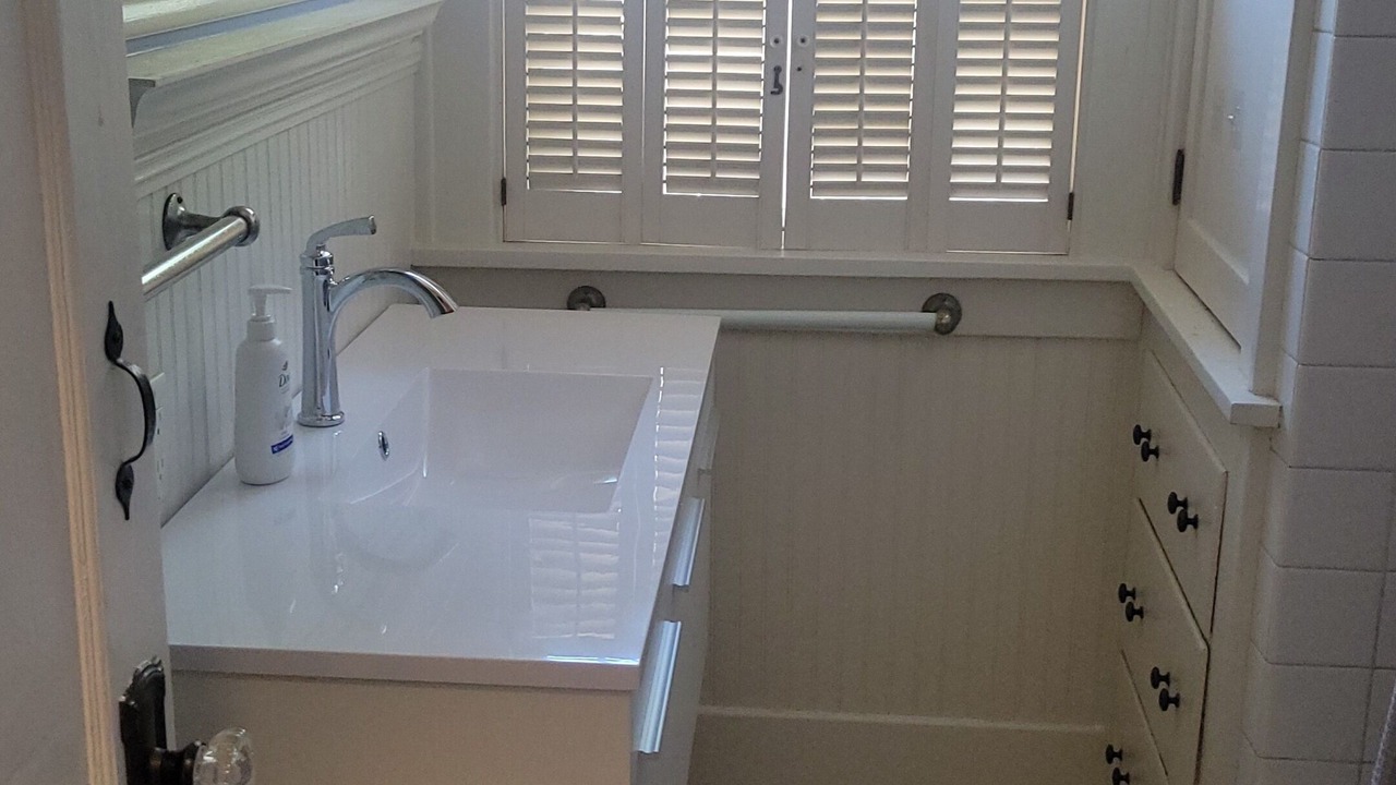 Photo of Bathroom in University Place