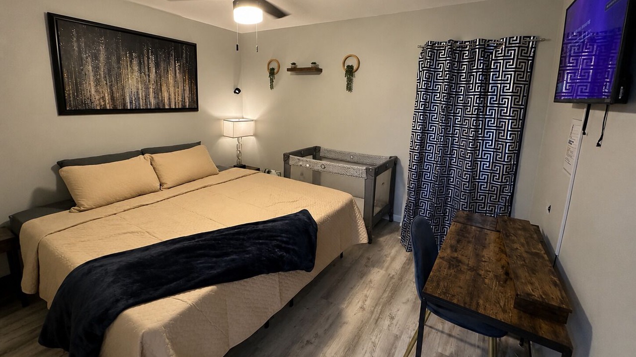 Photo of Bedroom in West Arlington