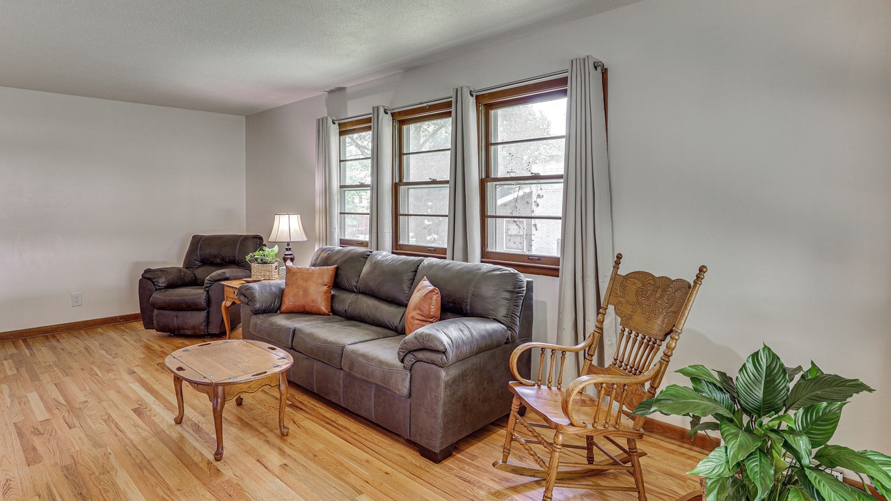 Photo of Livingroom in Shawnee