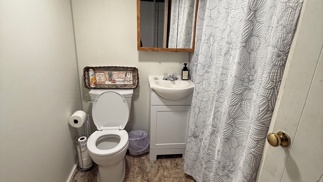 Photo of Bathroom in Niota