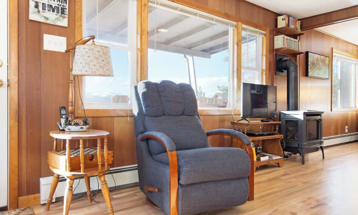 Photo of Livingroom in Black Hawk