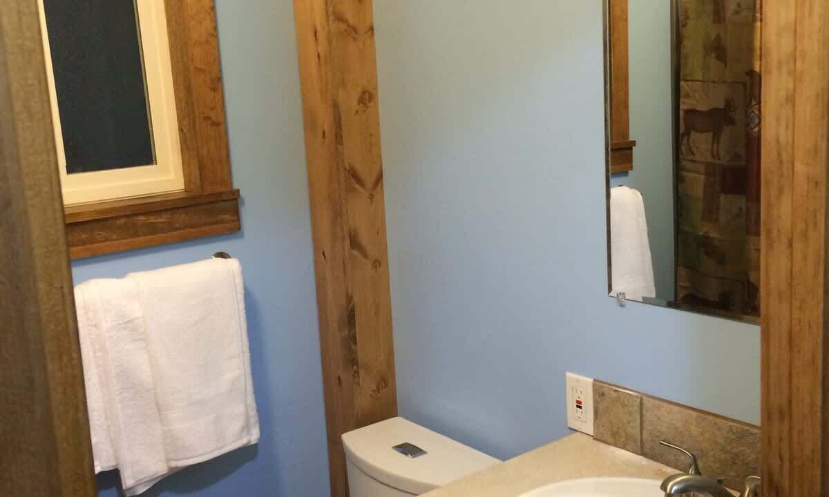 Photo of Bathroom in Black Hawk