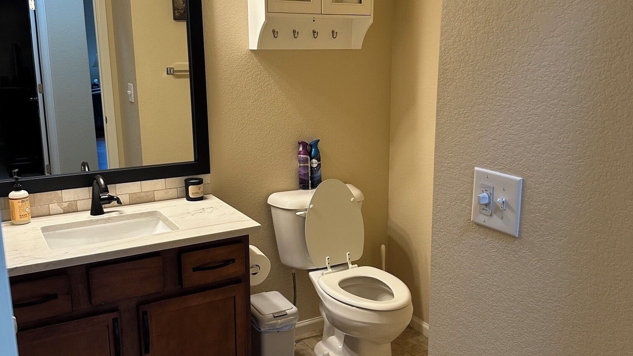 Photo of Bathroom in Thornton