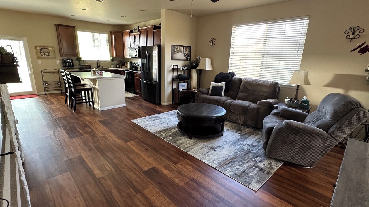 Photo of Livingroom in Thornton