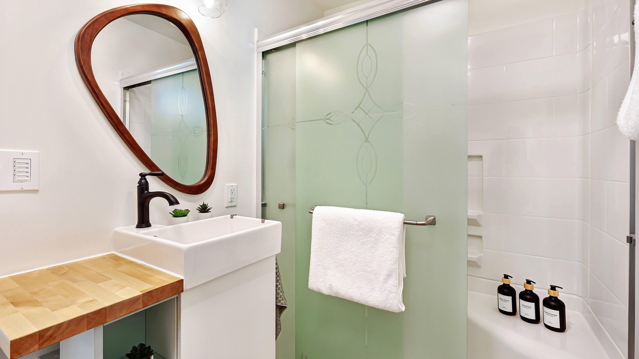 Photo of Bathroom in Arbor Heights