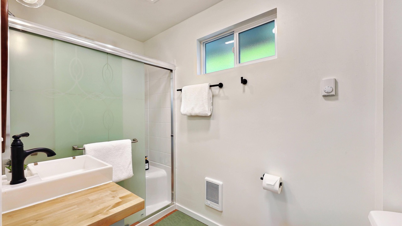 Photo of Bathroom in Arbor Heights