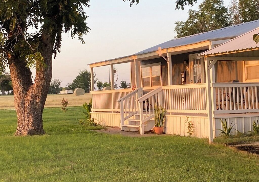 Photo of Outdoor in De Leon