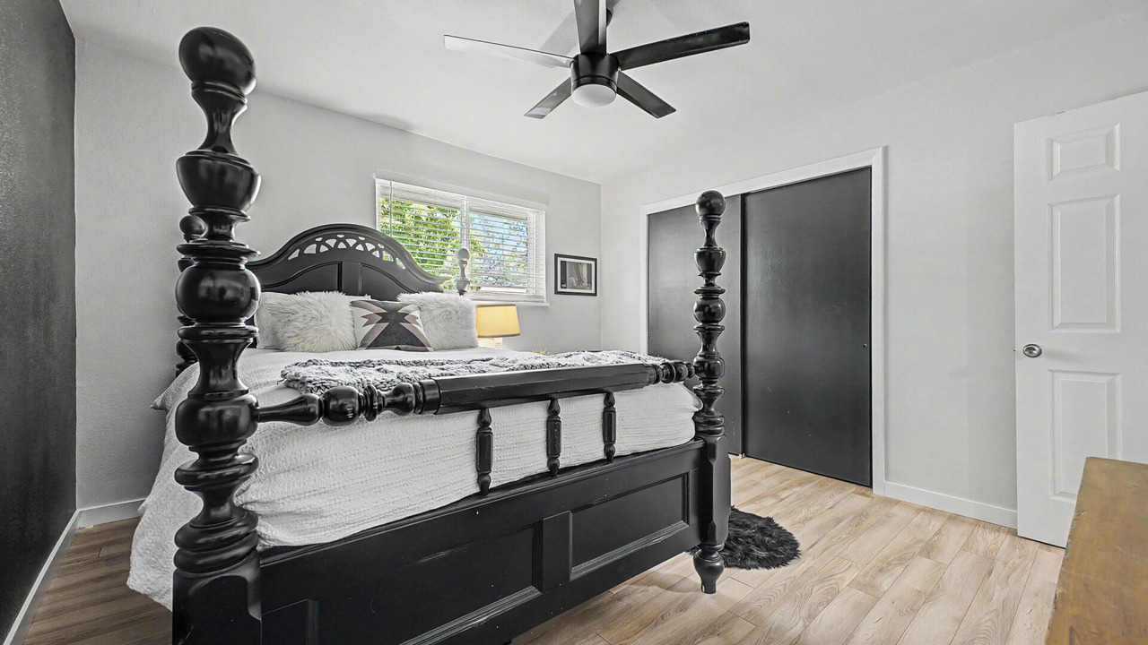 Photo of Bedroom in Berkley