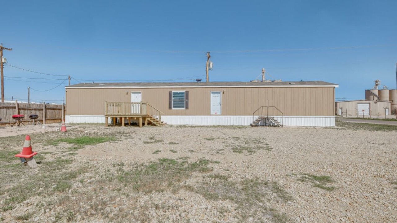Photo of Outdoor in Girvin