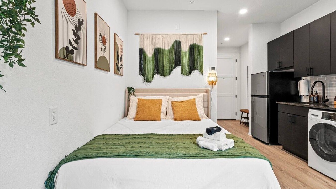 Photo of Bedroom in Oak Cliff