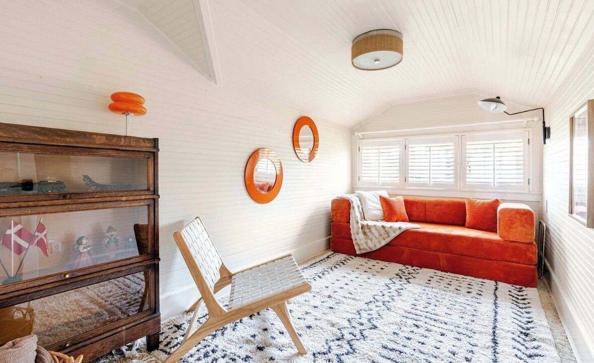 Photo of Livingroom in North Admiral