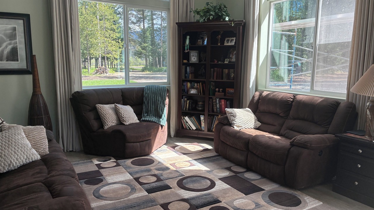 Photo of Livingroom in Newport