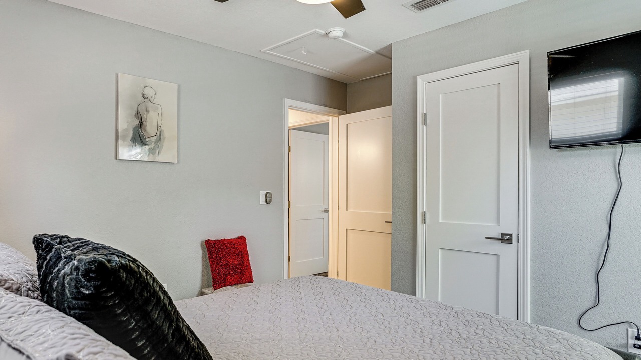 Photo of Bedroom in South Arlington