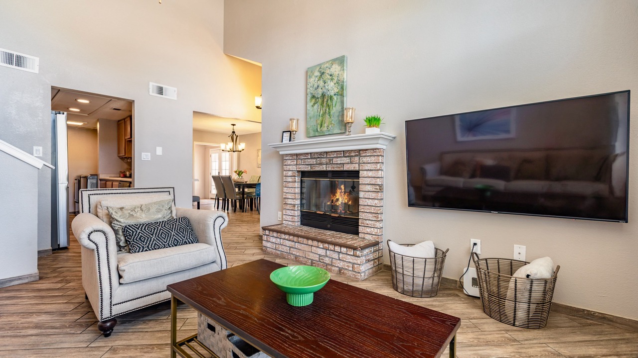 Photo of Livingroom in Taylor Ranch