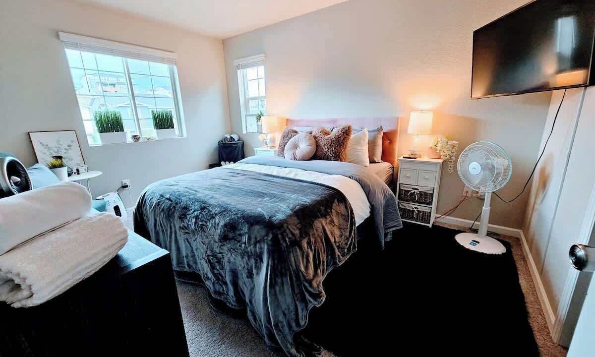 Photo of Bedroom in Castle Rock