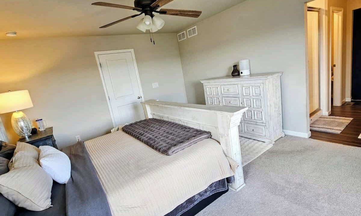 Photo of Bedroom in Castle Rock
