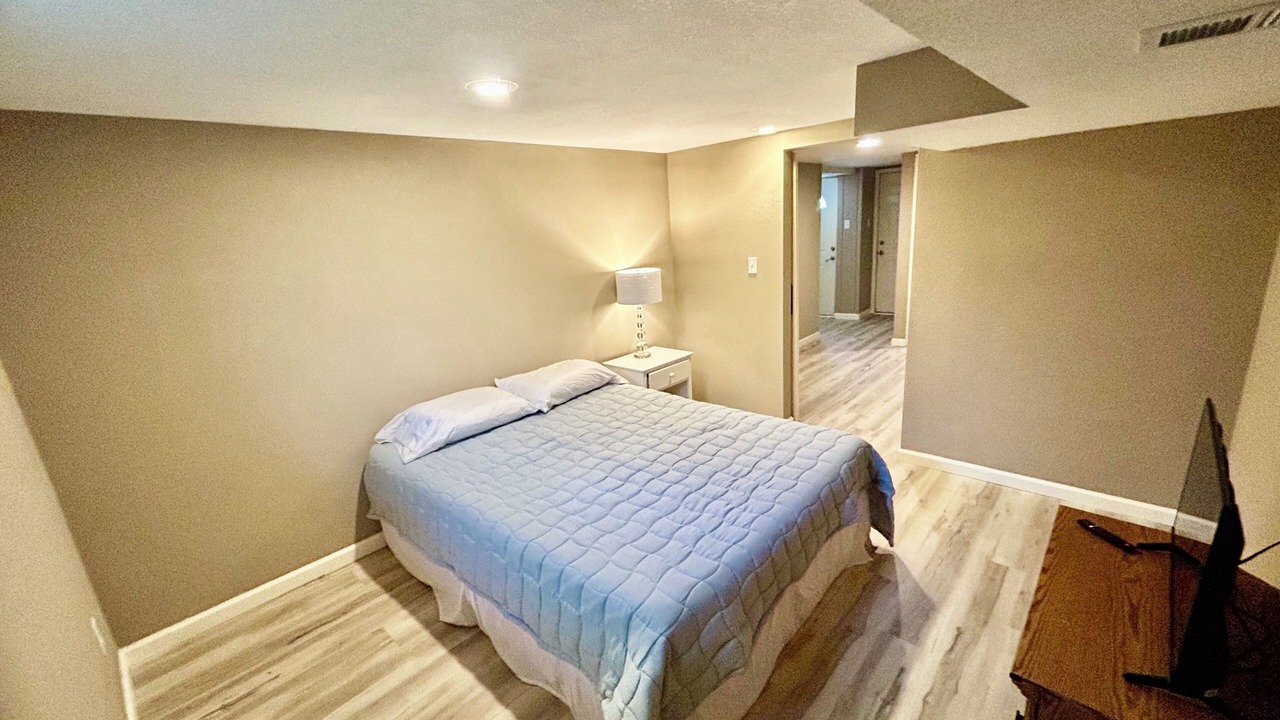 Photo of Bedroom in Parkville