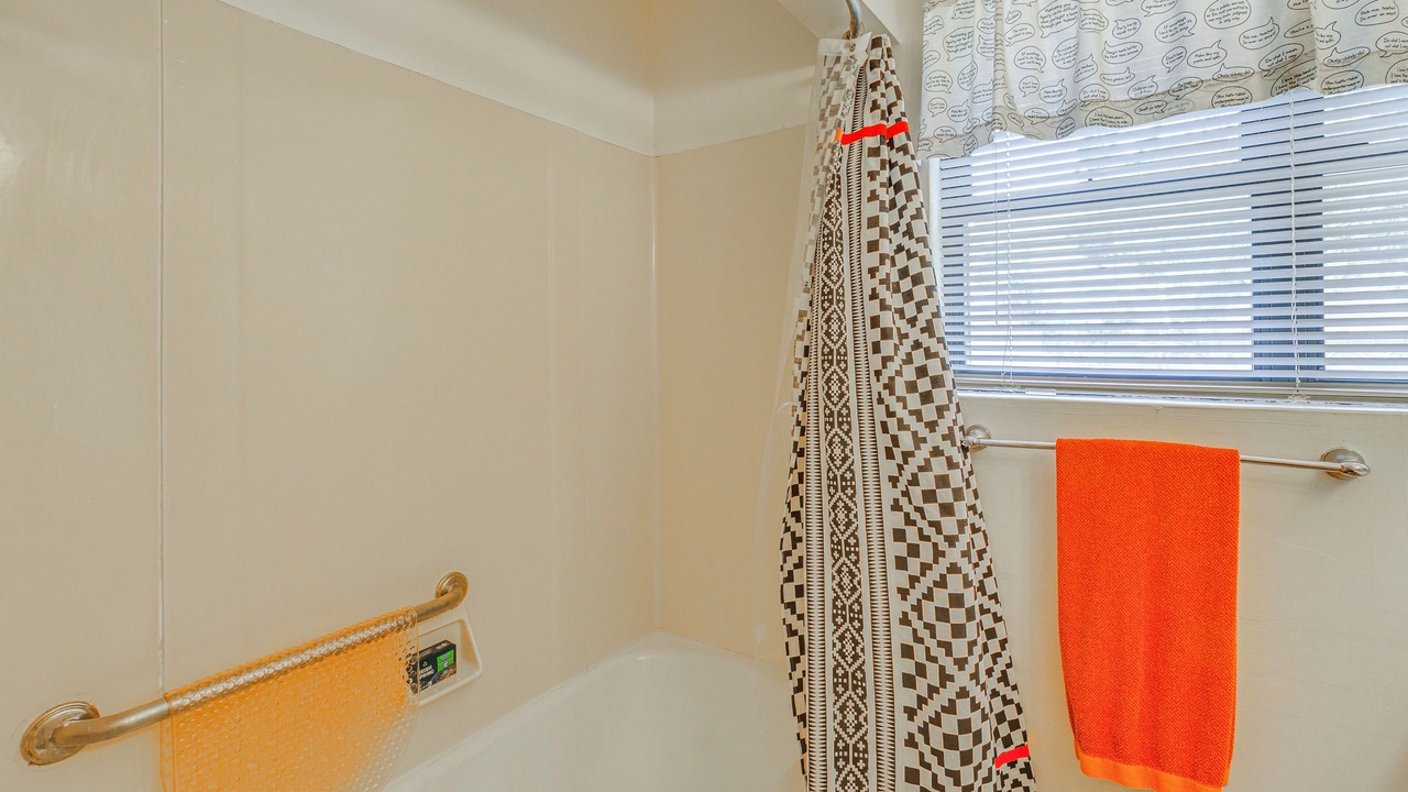 Photo of Bathroom in Roswell