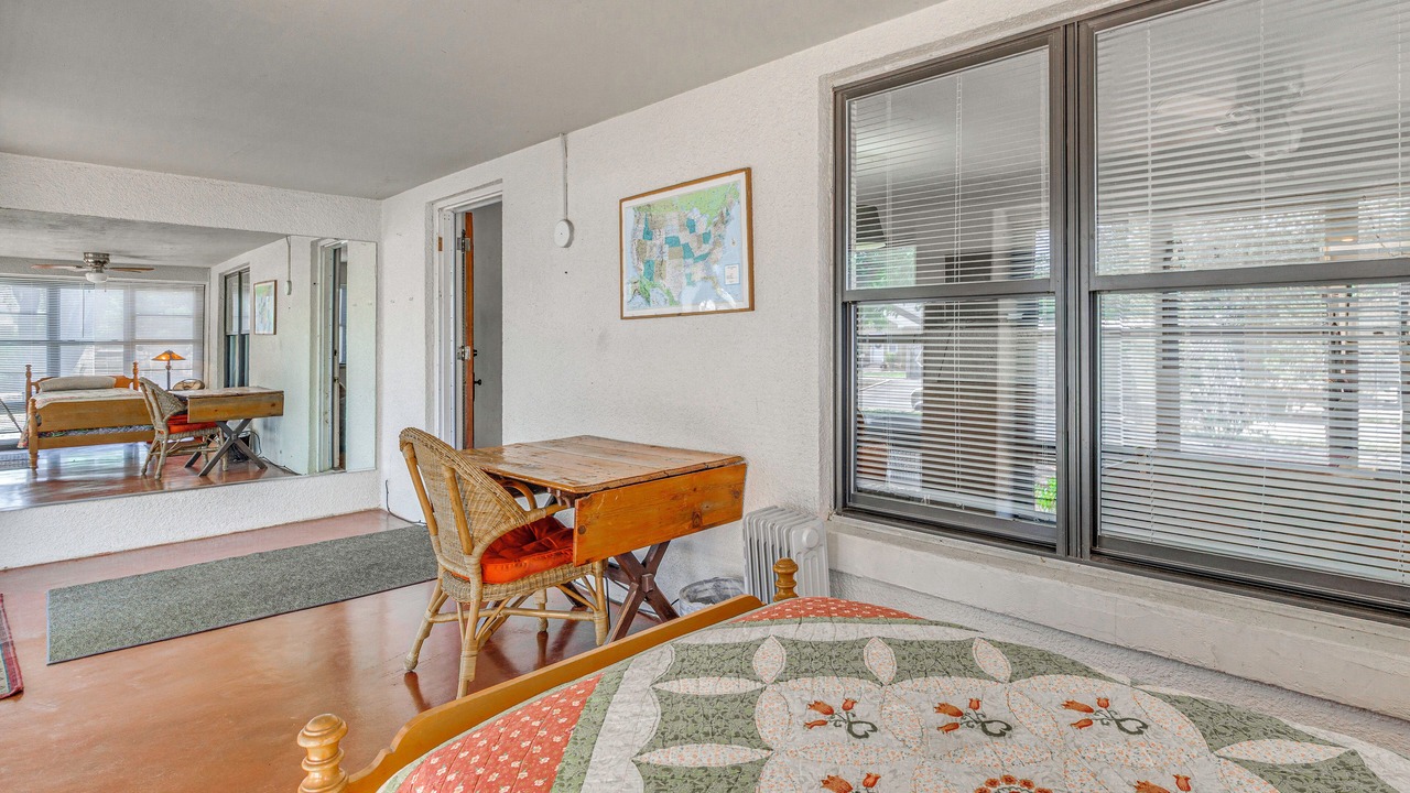 Photo of Bedroom in Roswell