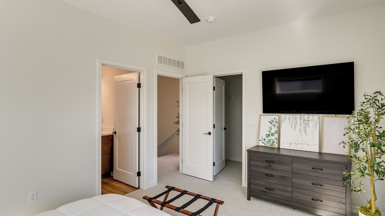 Photo of Bedroom in Downtown Des Moines