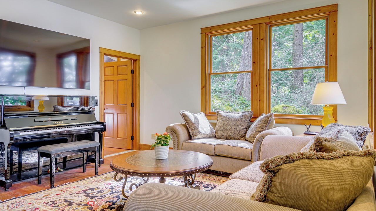 Photo of Bedroom in Eastsound