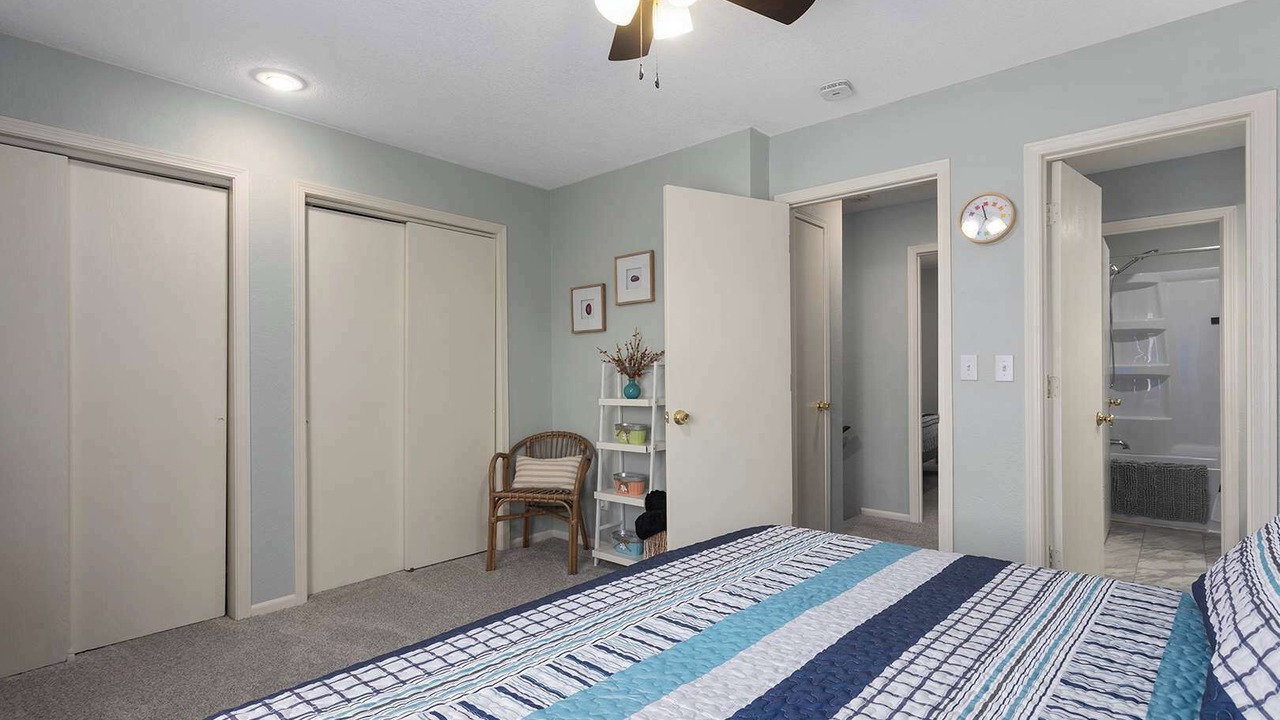 Photo of Bedroom in Grandview