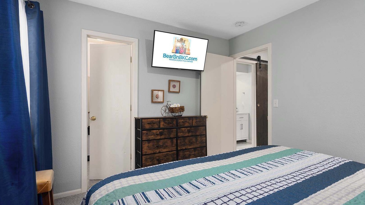 Photo of Bedroom in Grandview