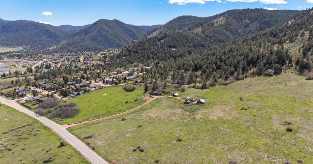 Photo of Outdoor in Larkspur