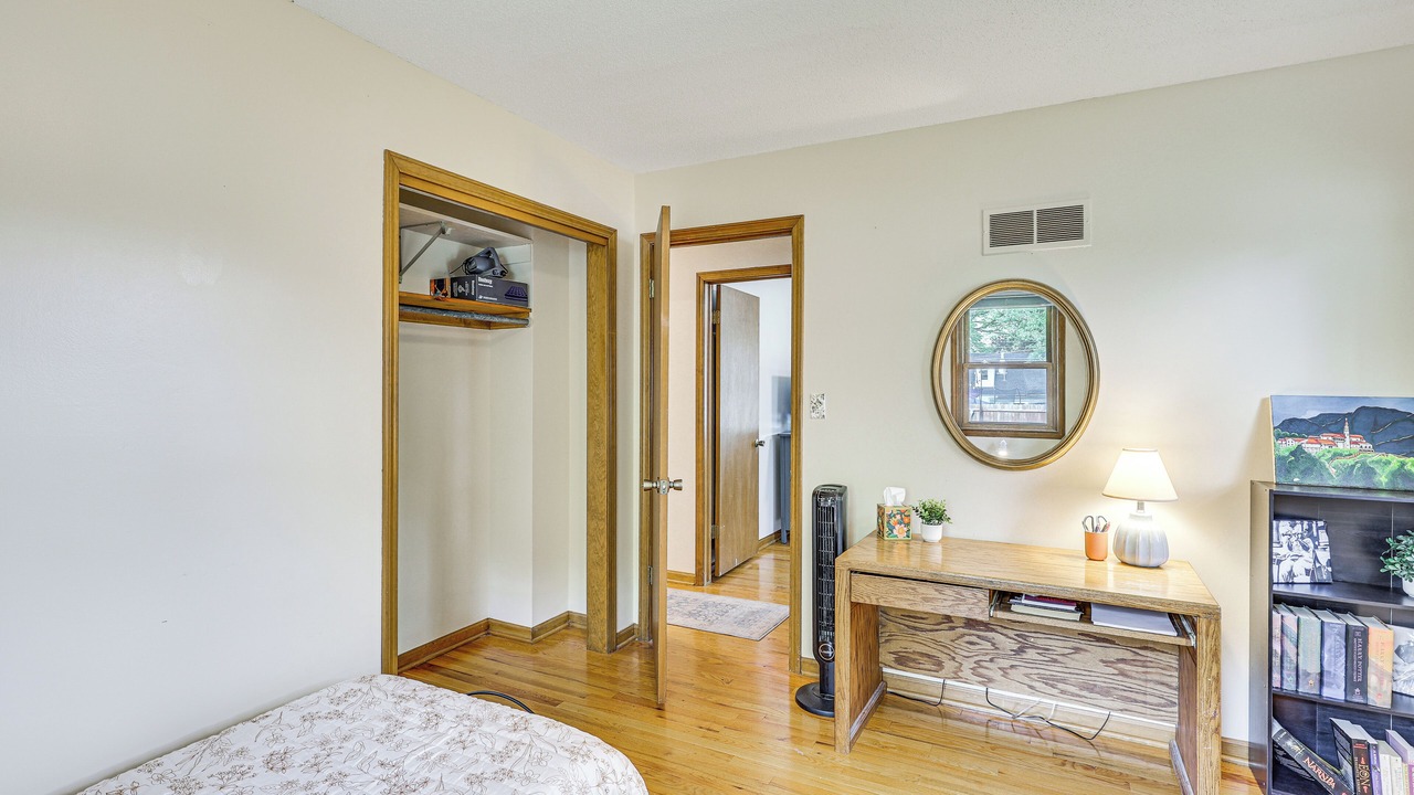 Photo of Bedroom in Independence