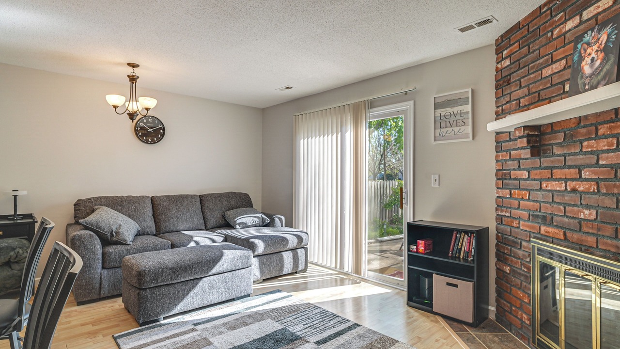 Photo of Livingroom in Lincoln