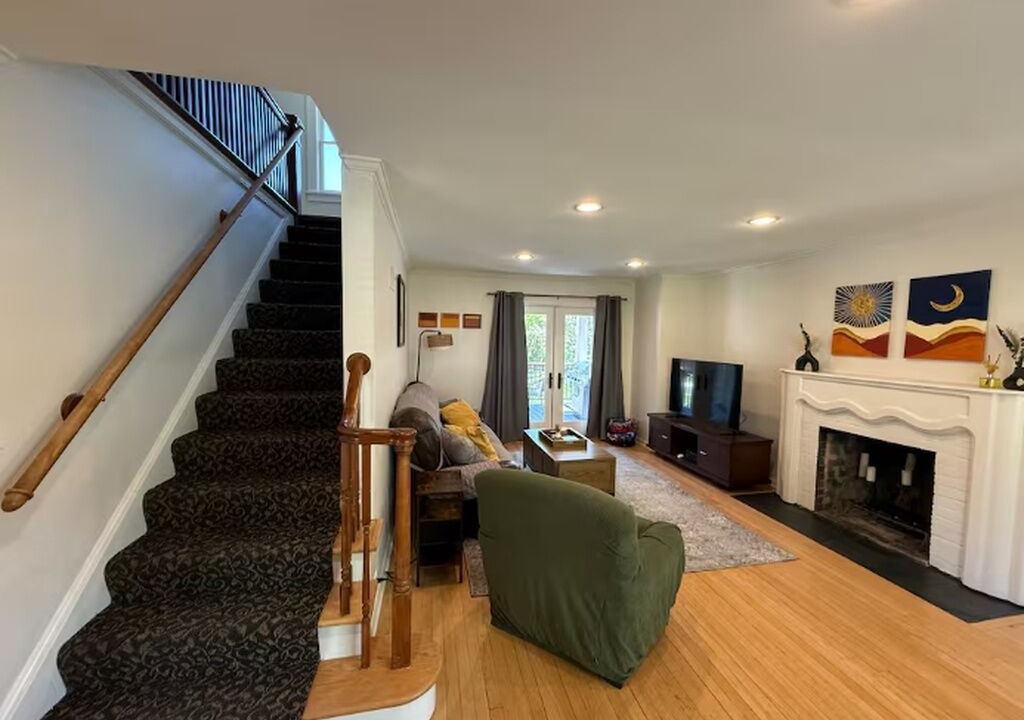 Photo of Livingroom in South Kansas City