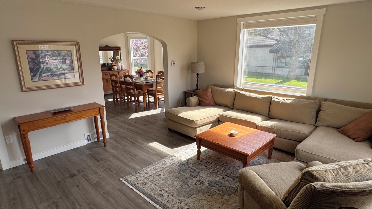Photo of Livingroom in Lettered Streets
