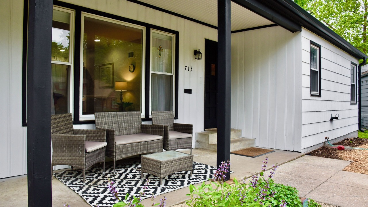 Photo of Patio Balcony in Tower Homes