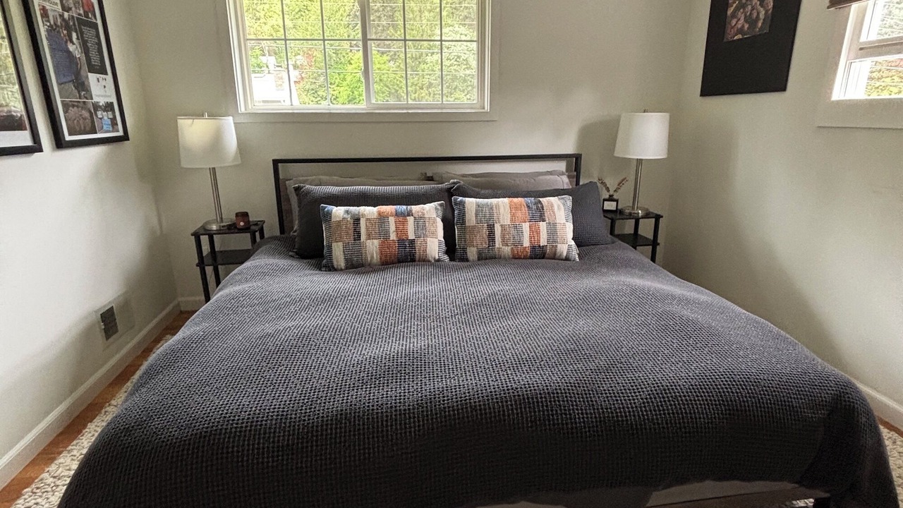 Photo of Bedroom in Mercer Island