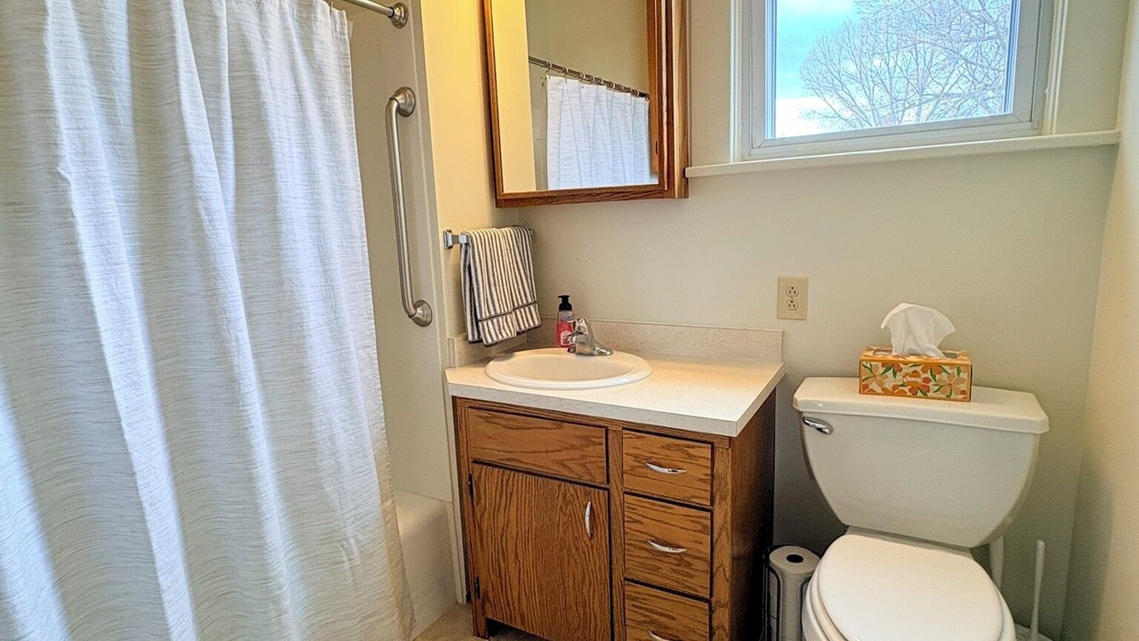 Photo of Bathroom in Crawford
