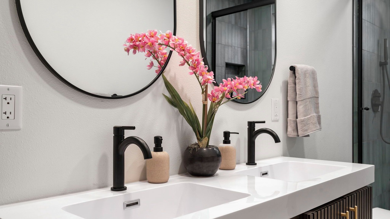 Photo of Bathroom in Whittier