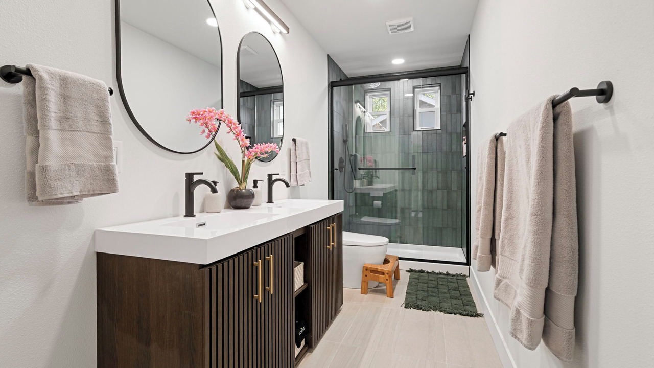 Photo of Bathroom in Whittier