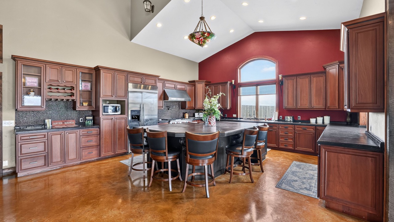 Photo of Kitchen in Dallesport