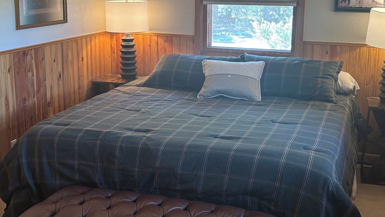 Photo of Bedroom in Grand Lake