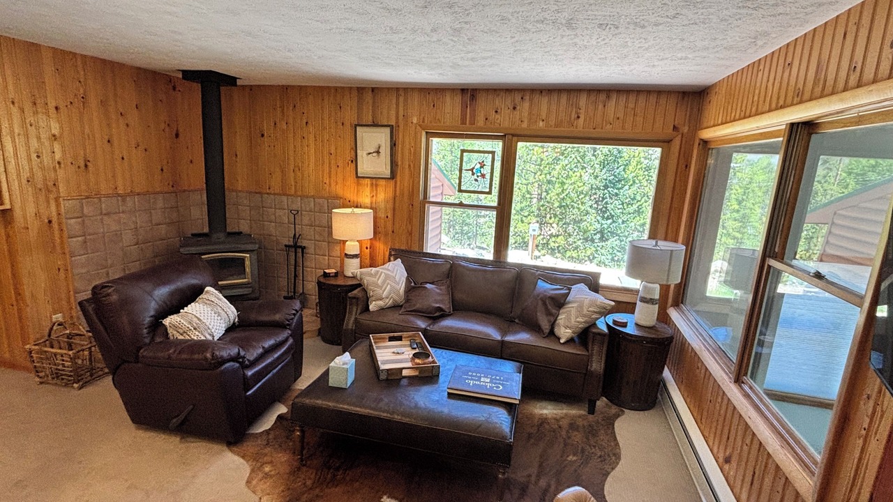 Photo of Livingroom in Grand Lake