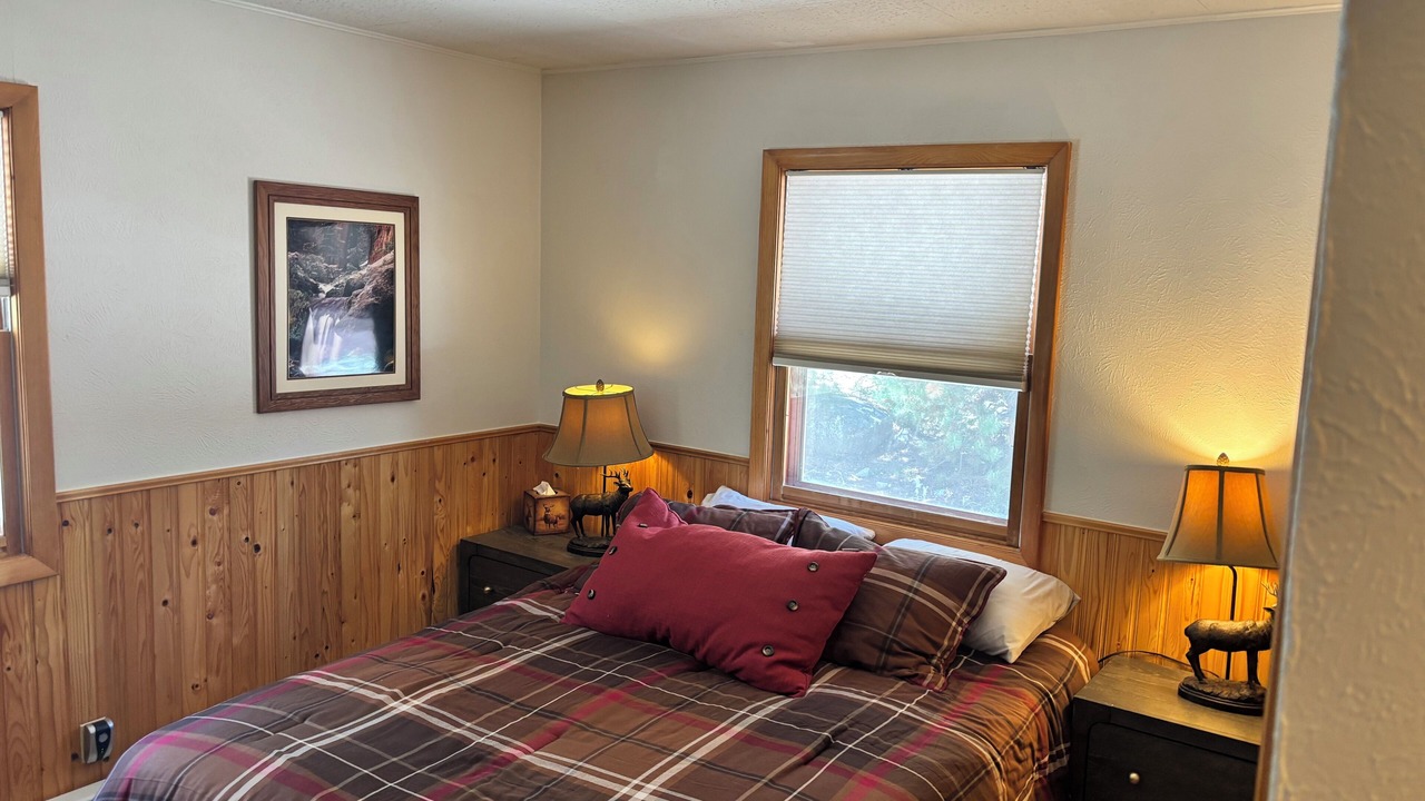 Photo of Bedroom in Grand Lake