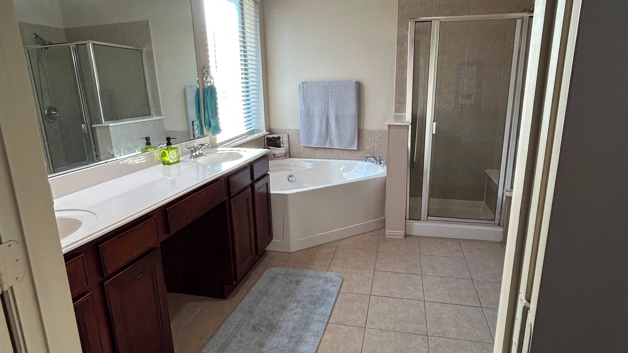 Photo of Bathroom in Cedar Hill