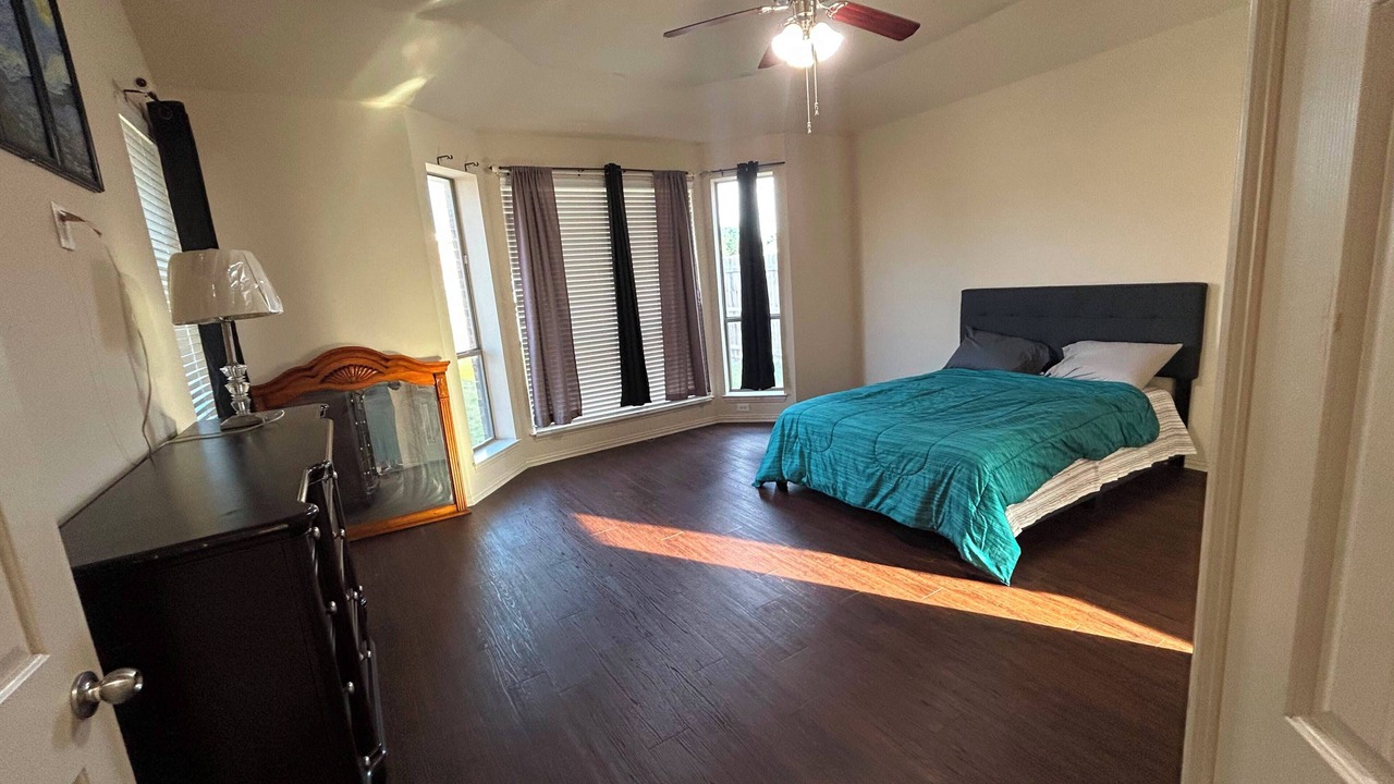 Photo of Bedroom in Cedar Hill