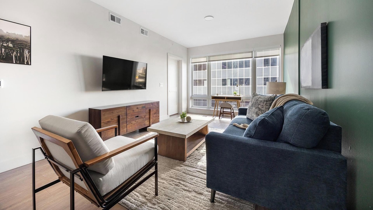 Photo of Livingroom in Uptown