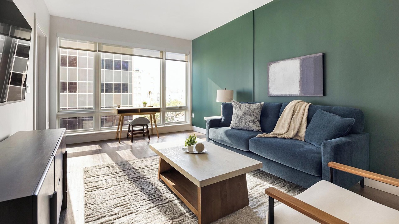 Photo of Livingroom in Uptown