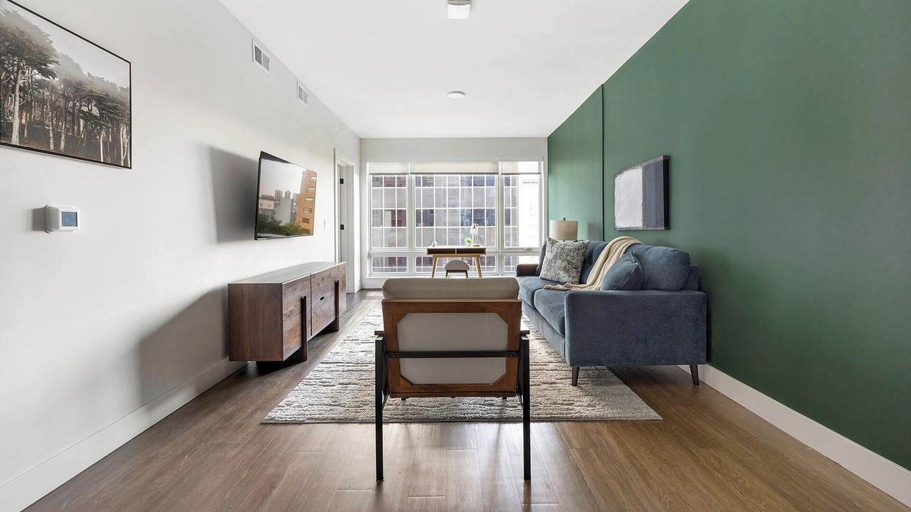 Photo of Livingroom in Uptown