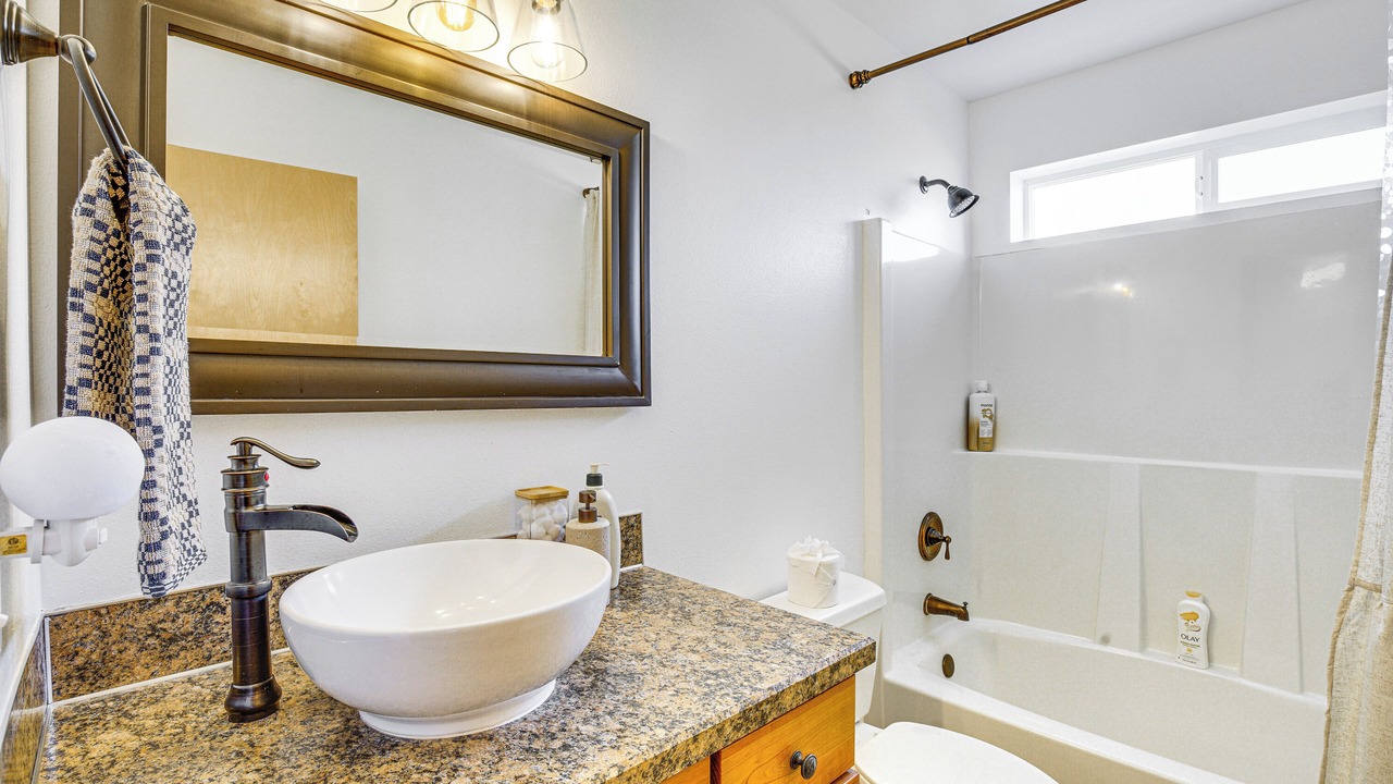 Photo of Bathroom in Lakebay