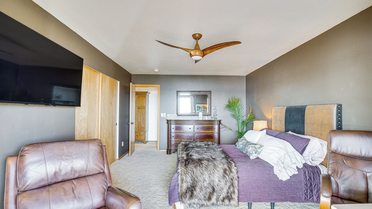 Photo of Bedroom in Lakebay