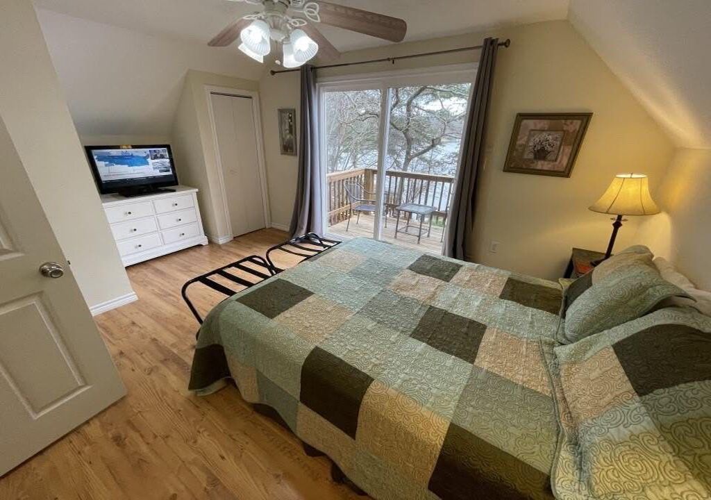 Photo of Bedroom in Crockett