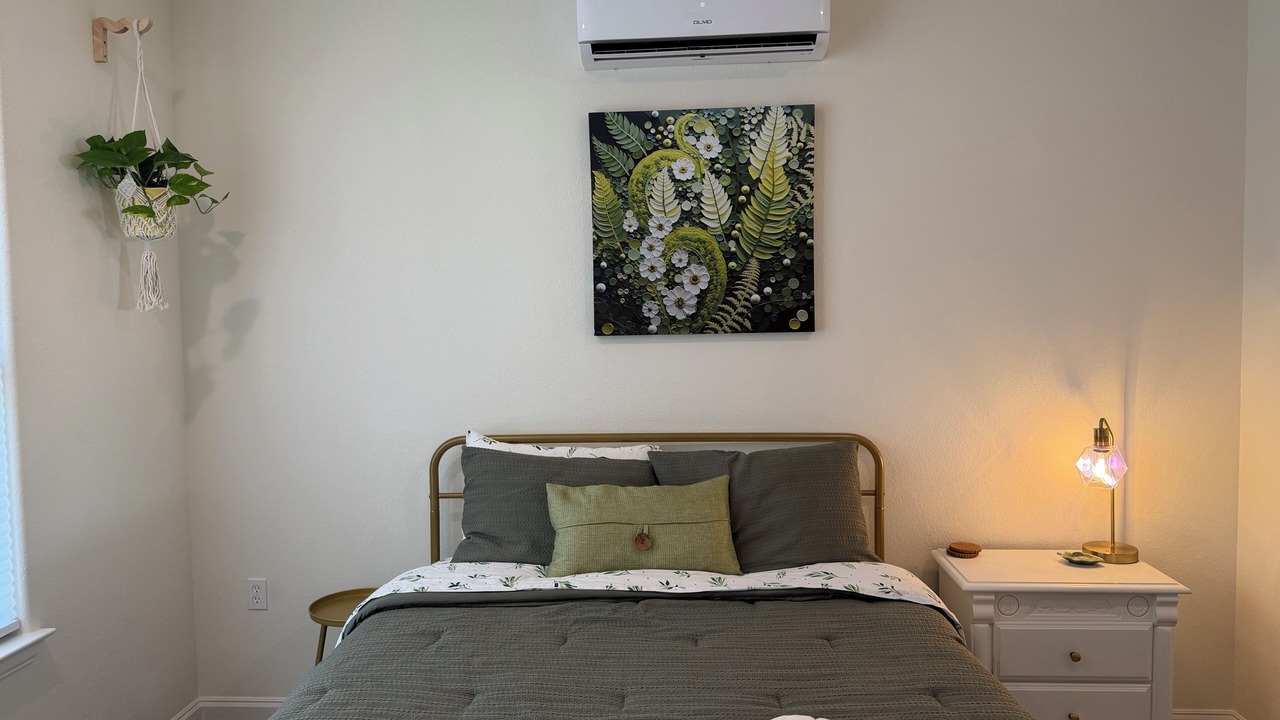 Photo of Bedroom in Nocona